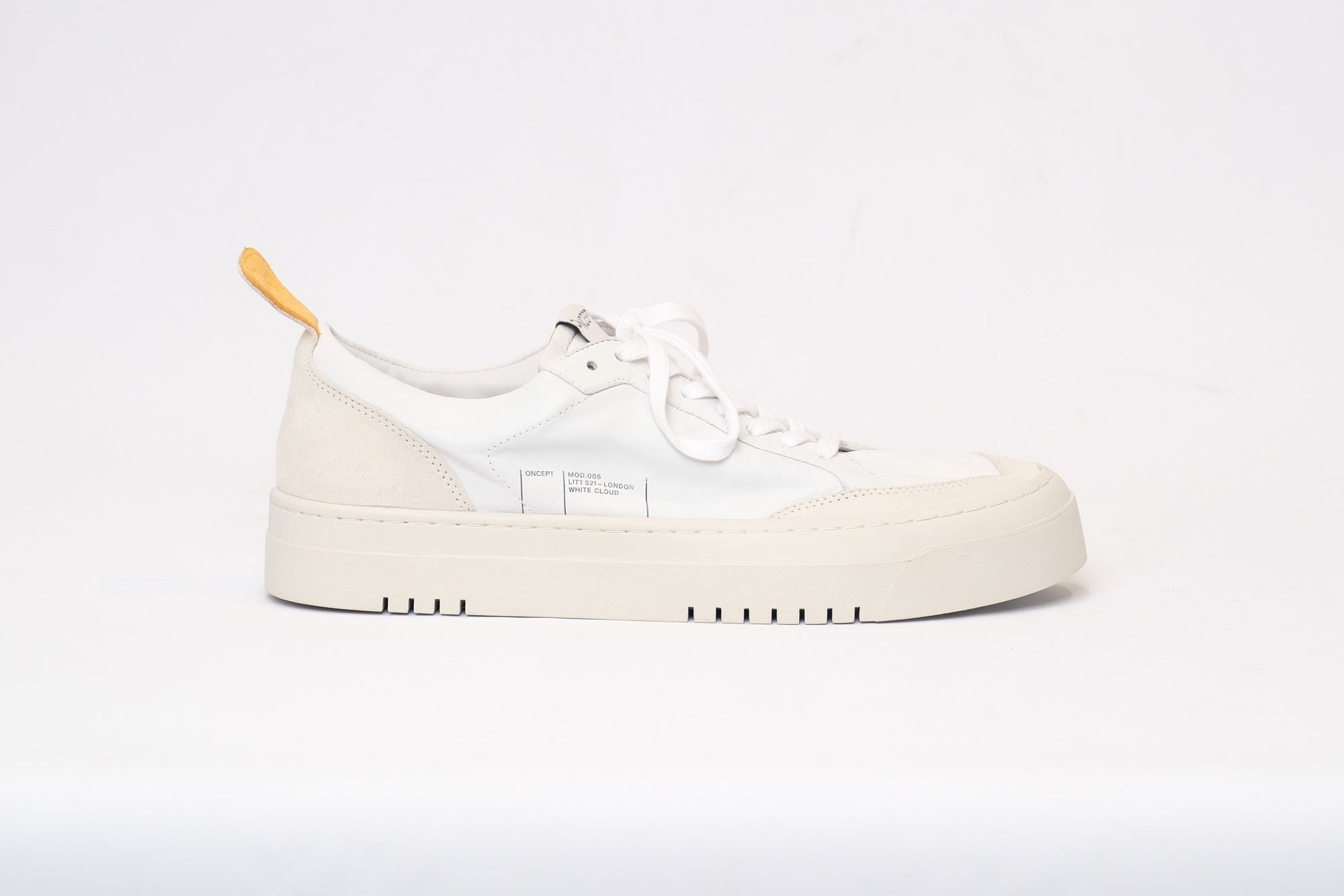 London Sneaker in White Cloud