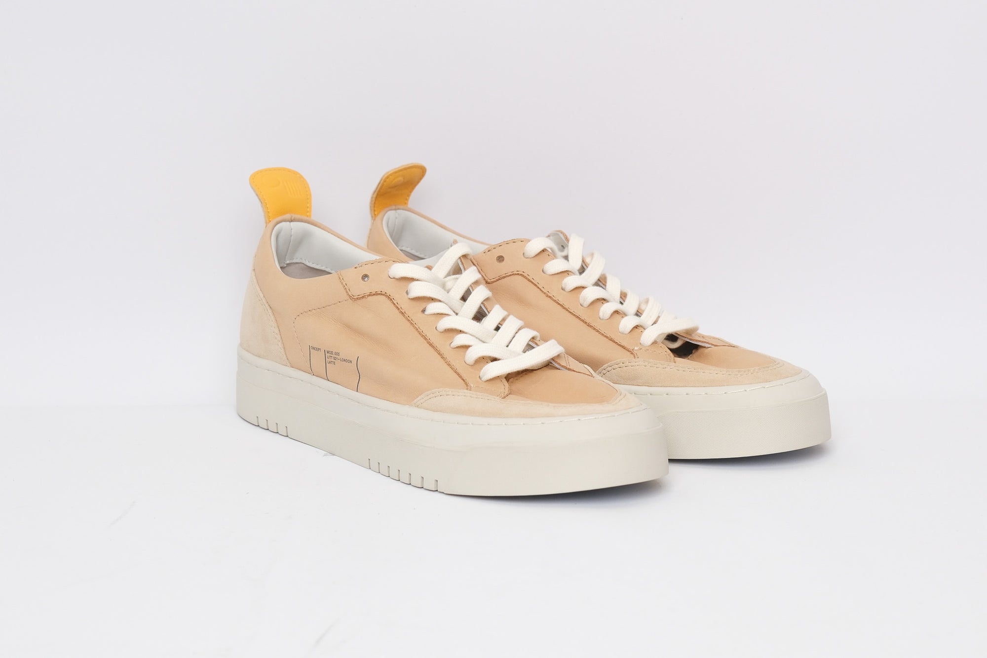 London Sneakers in Latte