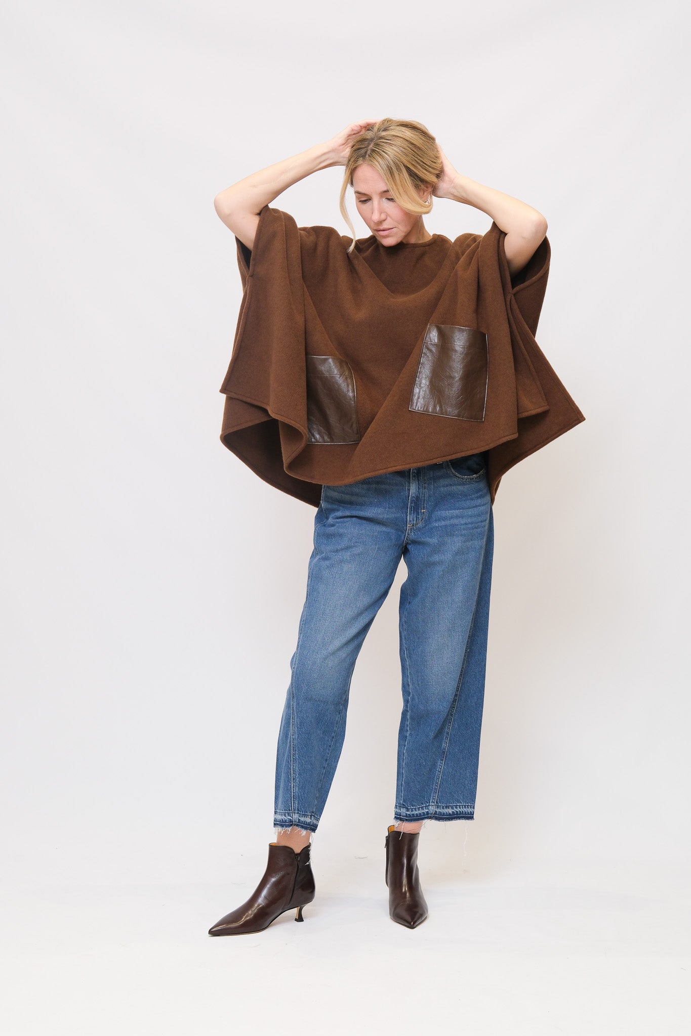 Mila Poncho